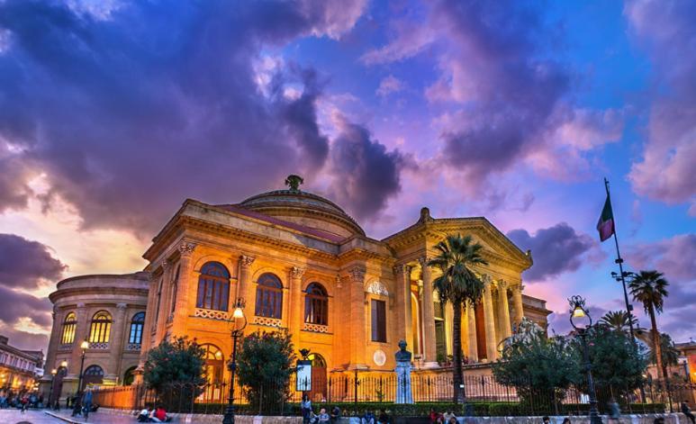 La Folkloressa Apartments Palermo Exteriör bild